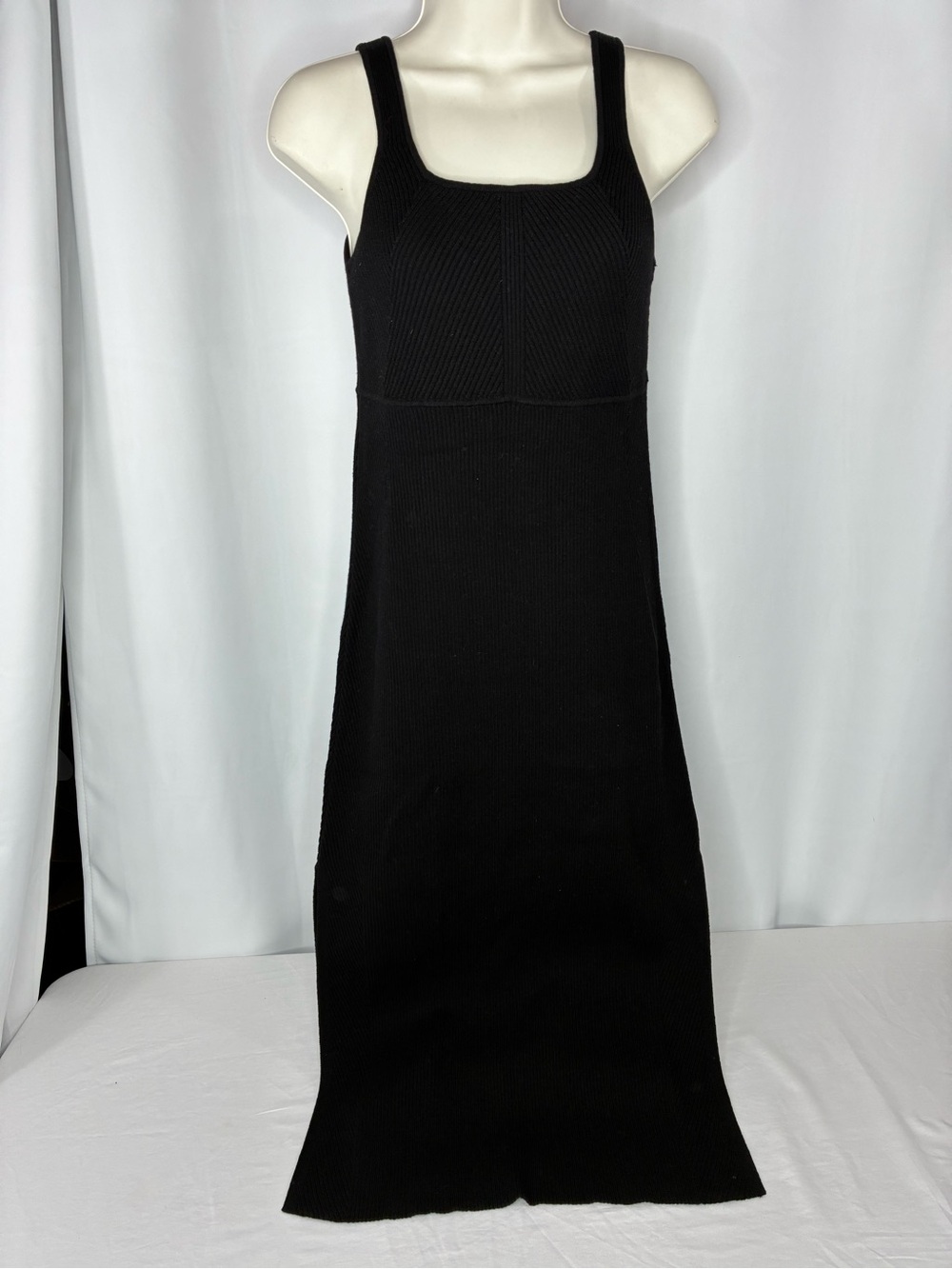 Athleta Alicia Keys Black Rib Knit Maxi Dress Medium Sleeveless Sweater Dress